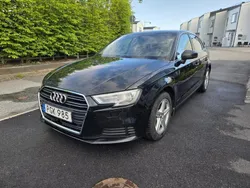 Svart Begagnad 2017 Audi A3 Sportback Comfort Halvkombi | 117 000 kr (Marknadspris)