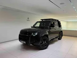 Svart Begagnad 2024 Land Rover Defender SUV | 1 249 000 kr