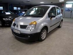 Ljusgrå Begagnad 2005 Renault Modus Minibuss | 27 500 kr (Dyr)