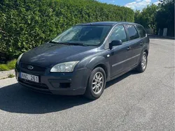 Grå Begagnad 2007 Ford Focus Kombi | 13 000 kr (Marknadspris)