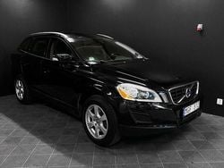 Svart Begagnad 2011 Volvo XC60 Summum SUV | 74 700 kr (Marknadspris)