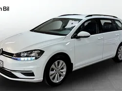 Vit Begagnad 2019 VW Golf VIII Kombi | 189 900 kr (Marknadspris)