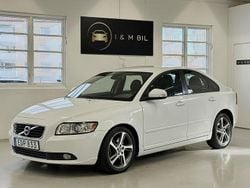 Vit Begagnad 2012 Volvo S40 Momentum Sedan | 109 900 kr (Dyr)