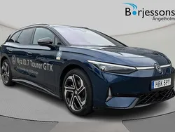 Blå Begagnad 2025 VW ID.7 GTX Sedan | 670 000 kr