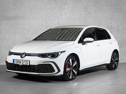 Vit Begagnad 2021 VW Golf VIII GTE Halvkombi | 279 000 kr (Marknadspris)