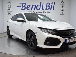 Vit Begagnad 2018 Honda Civic Elegance Halvkombi | 179 800 kr (Marknadspris)