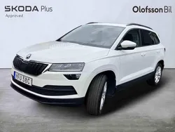 Vit Begagnad 2019 Skoda Karoq SUV | 209 900 kr (Marknadspris)