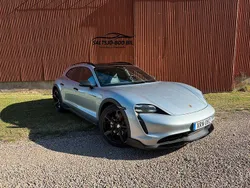 Silver Begagnad 2021 Porsche Taycan Cross Turismo Sedan | 719 000 kr (Dyr)