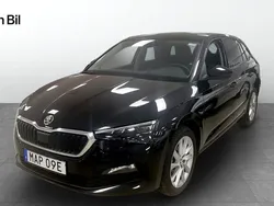 Svart Begagnad 2023 Skoda Scala Style Halvkombi | 219 900 kr (Marknadspris)