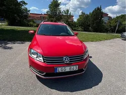 Röd Begagnad 2011 VW Passat Kombi | 64 000 kr (Bra pris)