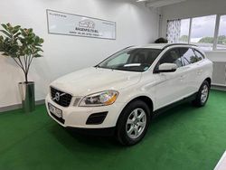 Vit Begagnad 2012 Volvo XC60 Momentum SUV | 99 500 kr (Marknadspris)
