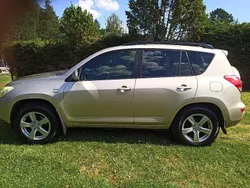 Brun Begagnad 2006 Toyota RAV4 SUV | 34 000 kr (Bra pris)