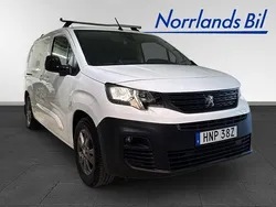 Vit Begagnad 2022 Peugeot E-Partner Minibuss | 278 000 kr