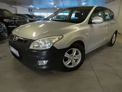 Silver Begagnad 2008 Hyundai i30 Halvkombi | 19 900 kr (Bra pris)