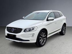 Vit Begagnad 2017 Volvo XC60 Summum SUV | 199 800 kr (Marknadspris)