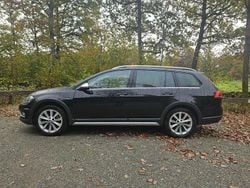 Svart Begagnad 2017 VW Golf Alltrack Kombi | 147 000 kr (Bra pris)