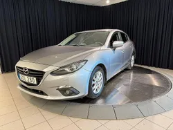Grå Begagnad 2016 Mazda 3 Vision Halvkombi | 145 000 kr (Marknadspris)