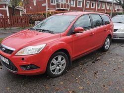 Röd Begagnad 2008 Ford Focus Trend Kombi | 20 000 kr (Bra pris)