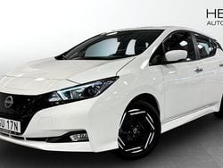 Svart Begagnad 2022 Nissan Leaf Acenta Halvkombi | 174 900 kr (Bra pris)