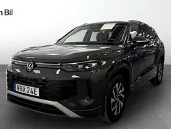 Grå (dolphin grey metallic) Begagnad 2025 VW Tayron Life SUV | 559 900 kr (Dyr)