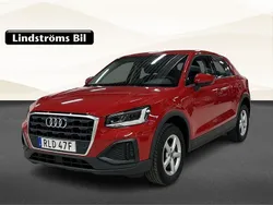 Röd Begagnad 2021 Audi Q2 Proline SUV | 214 900 kr (Marknadspris)