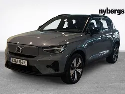 Grå Begagnad 2023 Volvo XC40 Core SUV | 359 000 kr