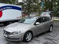 Brun Begagnad 2014 Volvo V60 Kinetic Kombi | 110 000 kr (Bra pris)