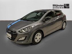 Grå Begagnad 2014 Hyundai i30 Halvkombi | 79 900 kr (Marknadspris)