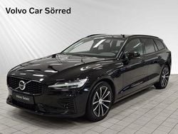 Svart Begagnad 2024 Volvo V60 Plus Kombi | 479 900 kr (Marknadspris)