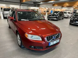 Röd Begagnad 2010 Volvo V70 Momentum Kombi | 83 900 kr (Marknadspris)