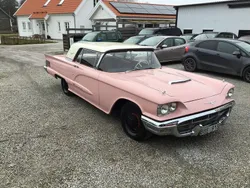 Flerfärgad Begagnad 1960 Ford Thunderbird | 130 000 kr