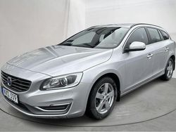 Silver Begagnad 2015 Volvo V60 Momentum Kombi | 110 000 kr (Superpris)