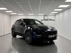 Mörkblå Begagnad 2018 Porsche Macan Sport SUV | 519 900 kr (Superpris)