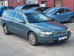 Grön Begagnad 2003 Volvo V70 Business Edition Kombi | 22 900 kr (Bra pris)