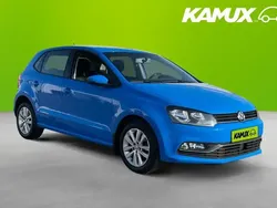 Blå Begagnad 2016 VW Polo Halvkombi | 87 800 kr (Marknadspris)