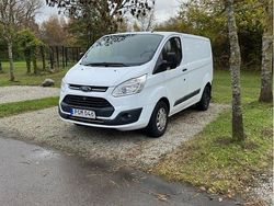 Vit Begagnad 2017 Ford Transit Custom | 47 000 kr (Marknadspris)