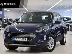 Blå Begagnad 2022 Ford Kuga Titanium SUV | 249 900 kr (Marknadspris)