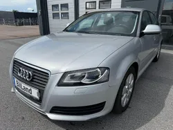 Silver Begagnad 2010 Audi A3 Sportback Attraction Halvkombi | 74 900 kr (Marknadspris)