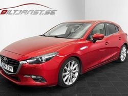 Röd Begagnad 2018 Mazda 3 Inclusive Halvkombi | 119 900 kr (Marknadspris)