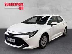 Vit Begagnad 2020 Toyota Corolla Halvkombi | 219 900 kr (Marknadspris)