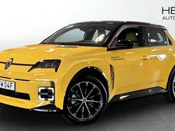 Gul (yellow) Begagnad 2025 Renault R5 Iconic Halvkombi | 384 900 kr