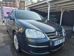 Blå Begagnad 2009 VW Golf VI Kombi | 49 900 kr (Marknadspris)