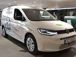Vit Ny 2025 VW Caddy Maxi Minibuss | 596 875 kr