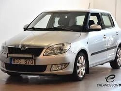 Silver Begagnad 2011 Skoda Fabia Elegance Halvkombi | 79 900 kr (Marknadspris)
