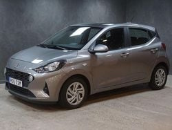 Grå Begagnad 2020 Hyundai i10 Essential Halvkombi | 119 900 kr (Marknadspris)
