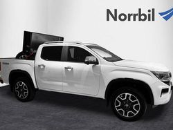 Vit (clear white) Begagnad 2023 VW Amarok Style Pickup | 639 000 kr (Marknadspris)