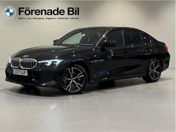Svart Begagnad 2024 BMW 330e M Sport Sedan | 459 000 kr (Marknadspris)