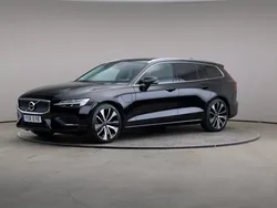 Svart Begagnad 2021 Volvo V60 Inscription Kombi | 289 000 kr (Bra pris)