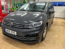 Dolphin grey metallic Begagnad 2021 VW Touran R-line Minibuss | 309 000 kr (Marknadspris)
