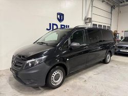 Svart Begagnad 2018 Mercedes Vito Kombi | 239 900 kr (Dyr)
